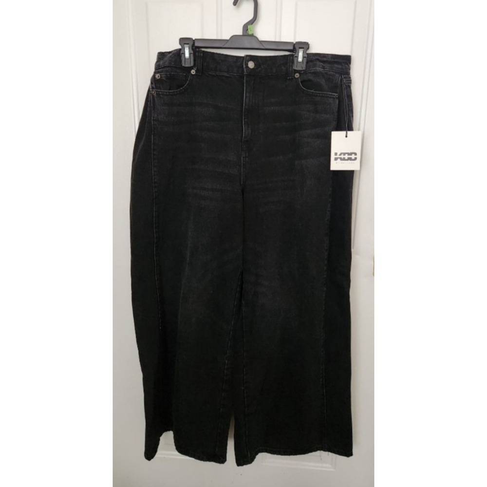 KBB by KAHLANA Women's Low-Rise Wide Leg 'The Rachel Jean' - Black Wash 12